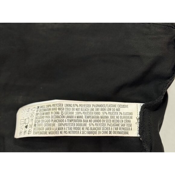 Forever 21 Size M Sequin Black Cropped Cami Top With Adjustable Straps & Back Zi - Picture 6 of 6